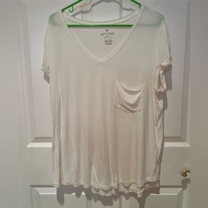 American Eagle ladies tee